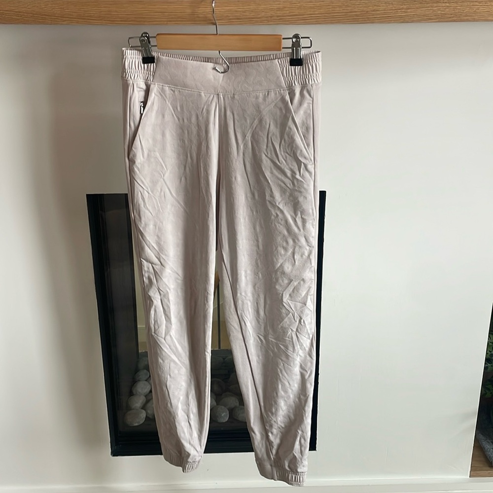 Athleta Brooklyn Textured Jogger